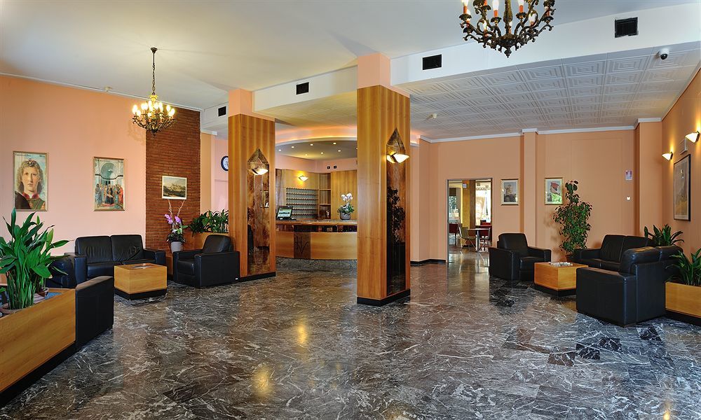 Hotel Piero Della Francesca Урбино Екстериор снимка